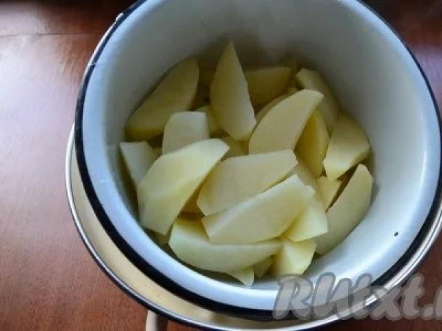 Картошка, запеченная с сыром Целый картофель запеченный с сыром